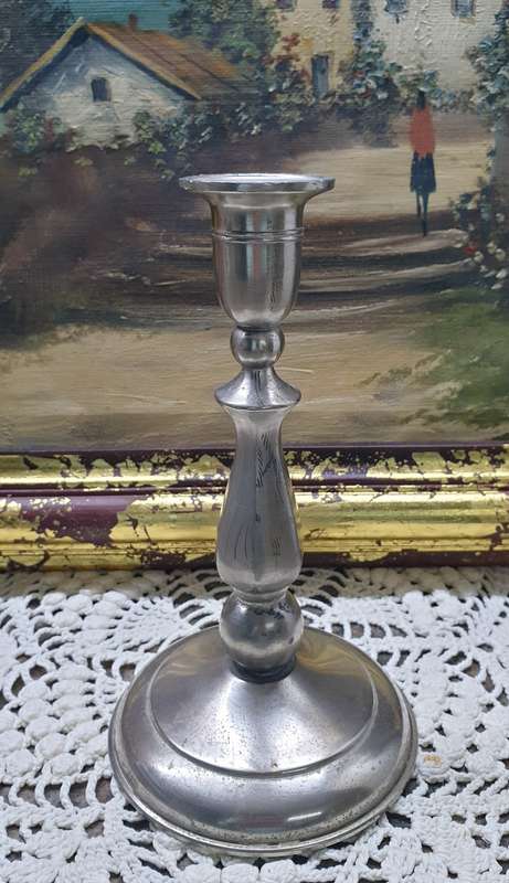 METAL CANDLE HOLDER