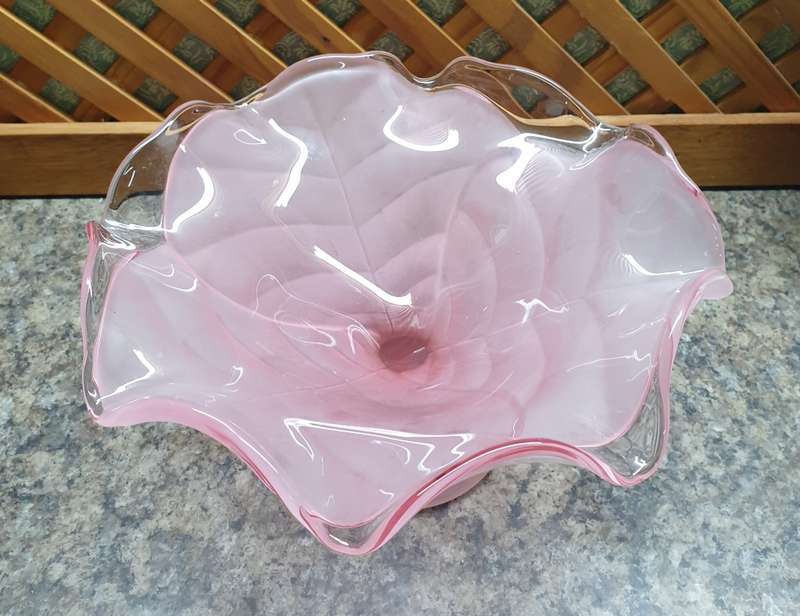 Vintage Viking Glass Light Pink Satin Cabbage Leaf Compote Bowl Frost | MADE IN THE USA |