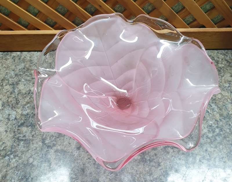 Vintage Viking Glass Light Pink Satin Cabbage Leaf Compote Bowl Frost | MADE IN THE USA |