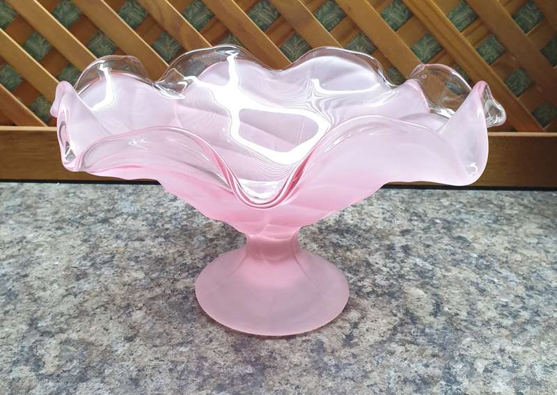 Vintage Viking Glass Light Pink Satin Cabbage Leaf Compote Bowl Frost | MADE IN THE USA |