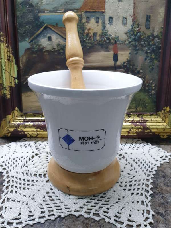 Mortar and Pestle