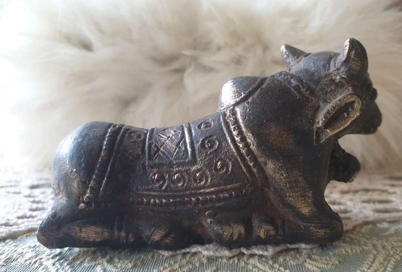 BRONZE COW | BULL | ORNAMENT | VINTAGE | INDIAN |