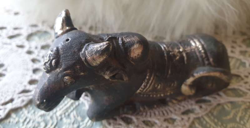 BRONZE COW | BULL | ORNAMENT | VINTAGE | INDIAN |