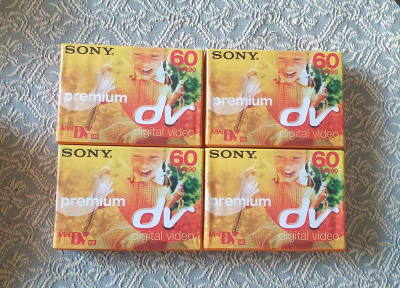Sony Premium Mini DV 60 min Recordable Bundle of 4 Tapes New Sealed