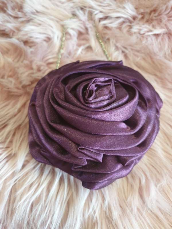 SMALL PURPLE EVENING BAG