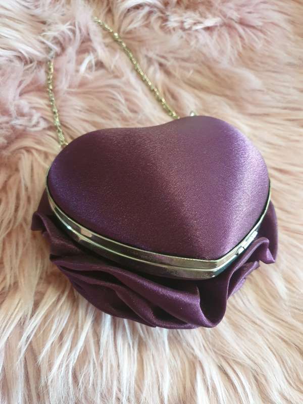 SMALL PURPLE EVENING BAG