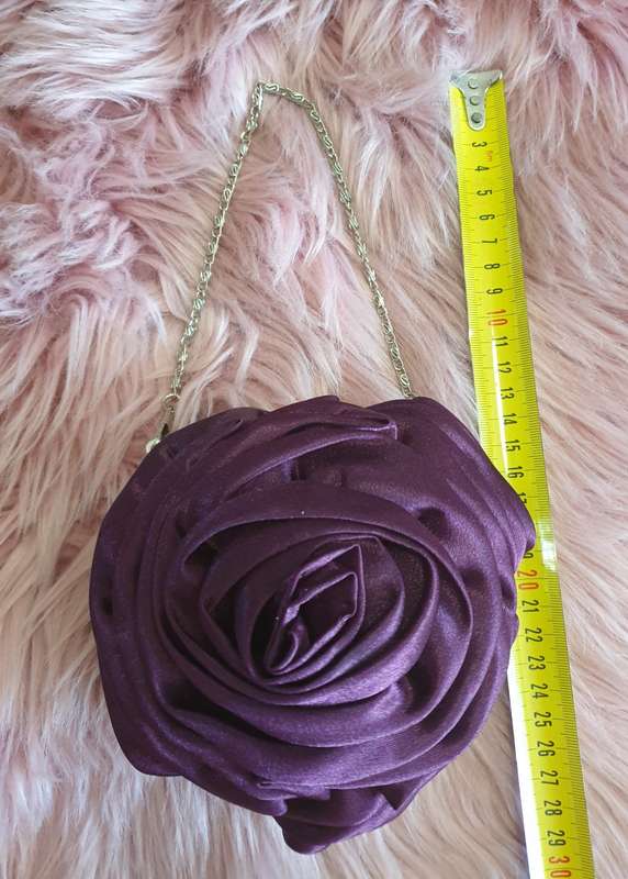 SMALL PURPLE EVENING BAG