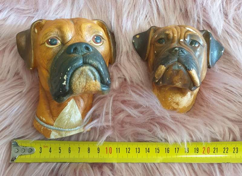 Vintage Bossons  Figurines - Made in England - Dogs
