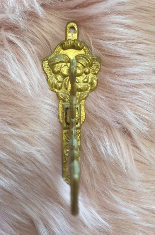 VINTAGE BELL PULL DECORATIVE NEEDLEPOINT