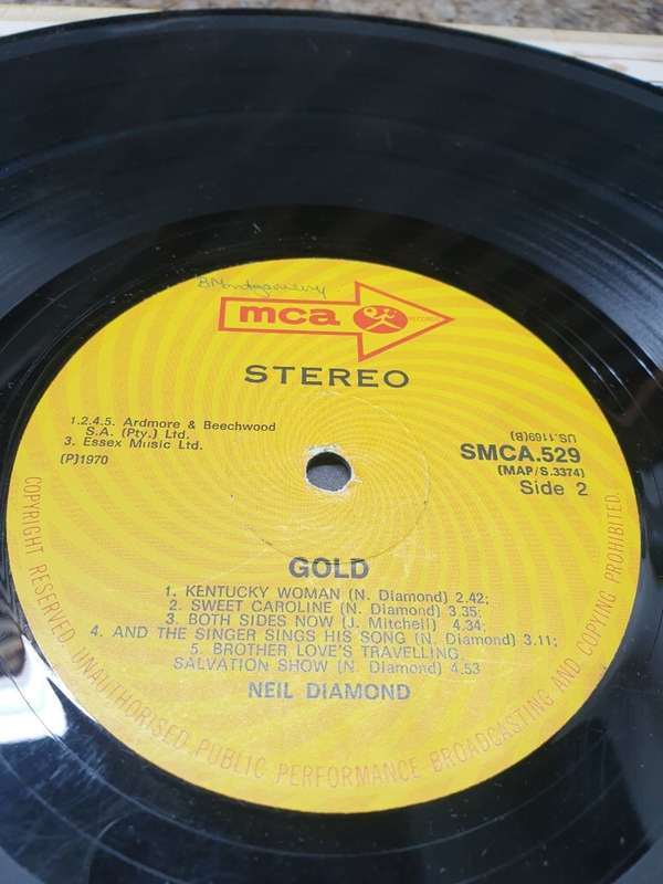 Neil Diamond  Gold