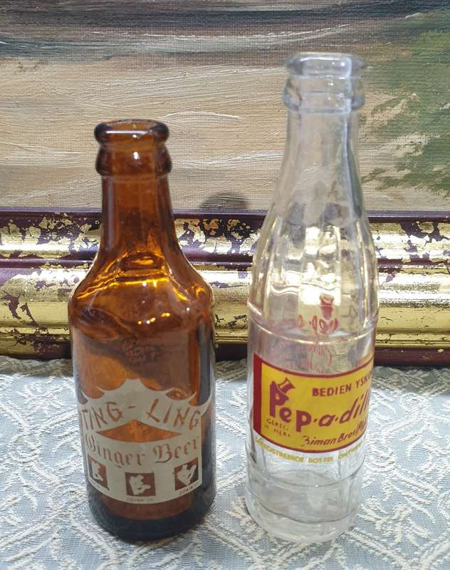 MINI VINTAGE BOTTLES