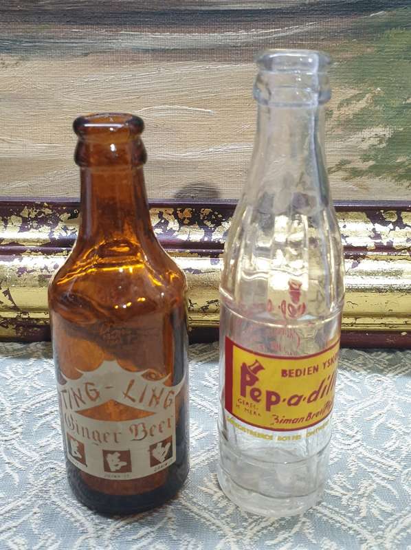 MINI VINTAGE BOTTLES