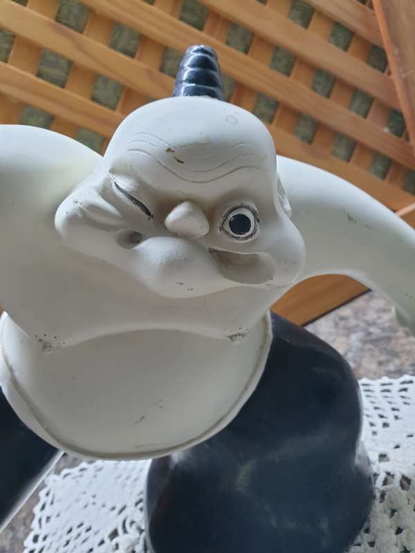 VINTAGE SUMO FIGURINE