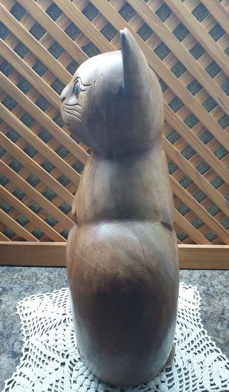 LARGE WOODEN CAT ORNAMENT