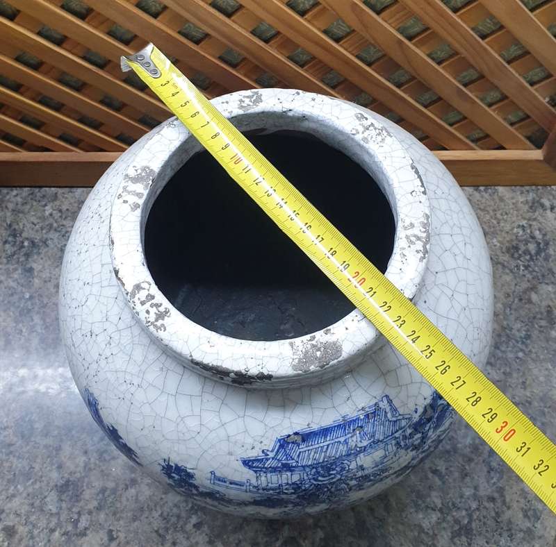 VINTAGE ORIENTAL VASE | POT |