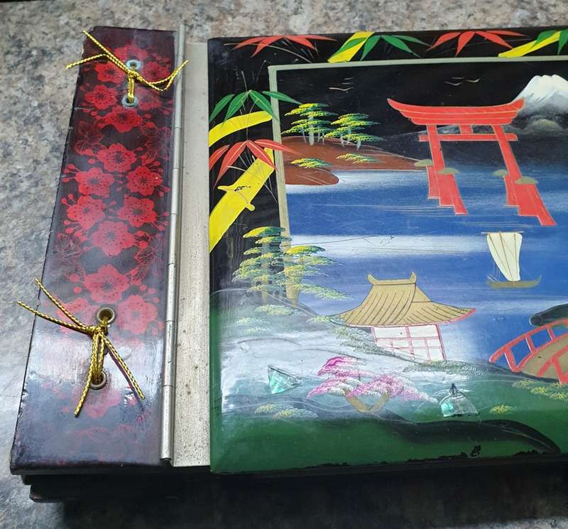 Japan Lacquer Album MOP Inlay Hand Painted Wood Vtg1950's  | MUSICAL |