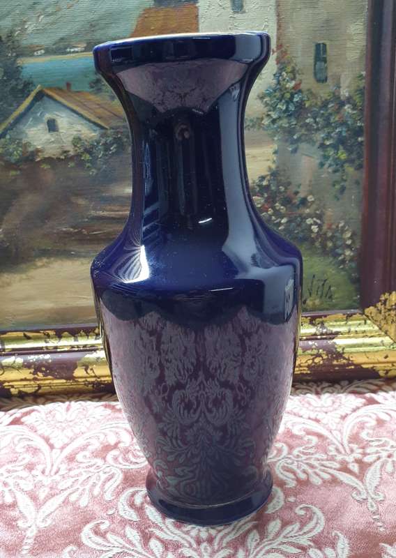 Cobalt blue Gold vase