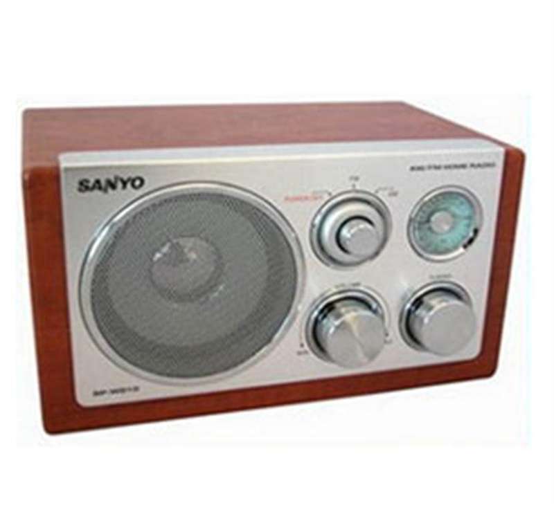 SANYO AM/FM RADIO