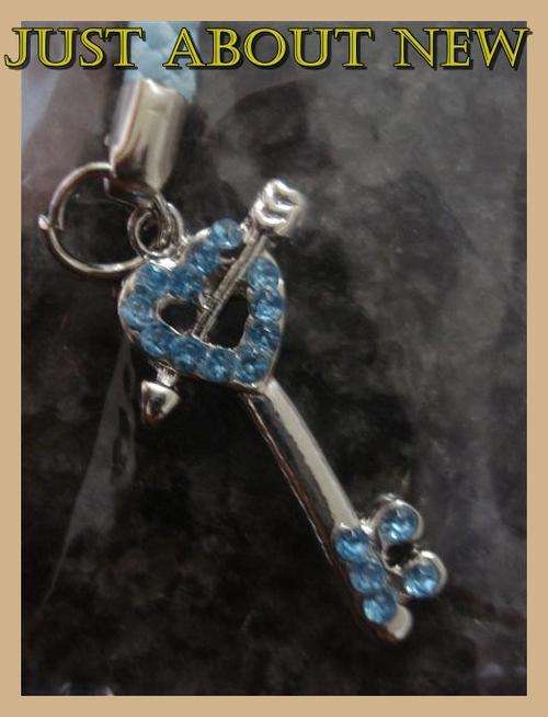 Beautifull Cell phone Charm - Key