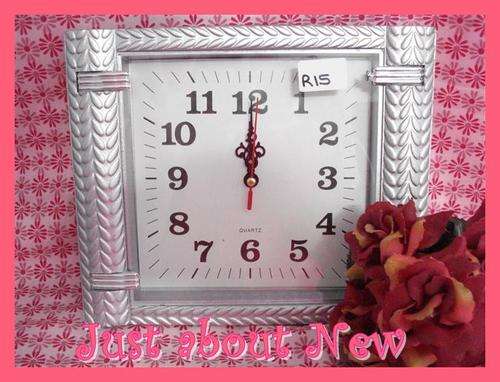 ^^Silver Quartz Kitchen Clock ^^