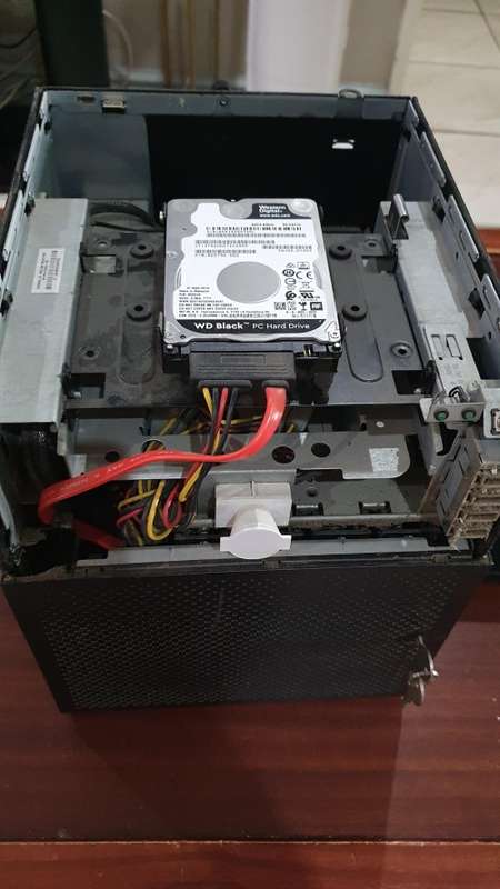 Hp ProLiant MicroServer | 4 Bays for HDD | AMD Turion II Neo N54L