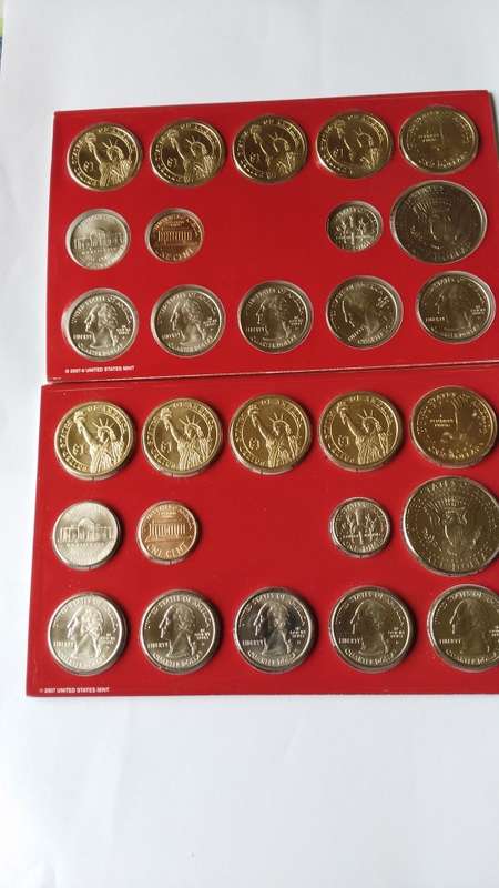 United States Mint Uncirculated coin set  2007 -2008