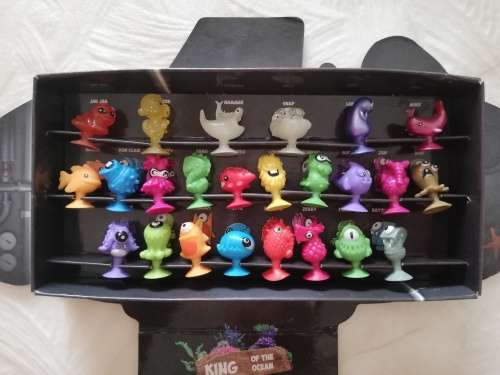 Stikeez