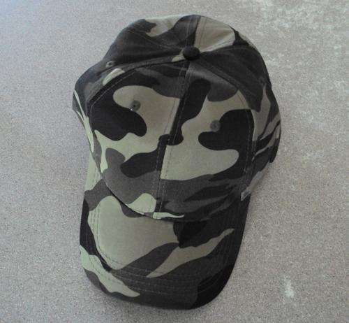 10 ON AUCTION!! Military Camo Cap