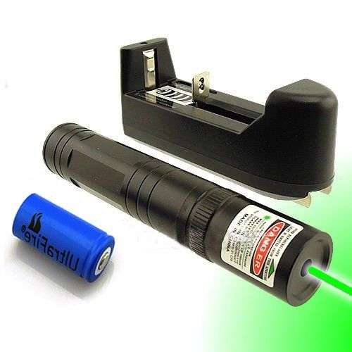 1000mw Green Laser pointer + Rechargeable battery + Battery charger + FREE GIFT BOX