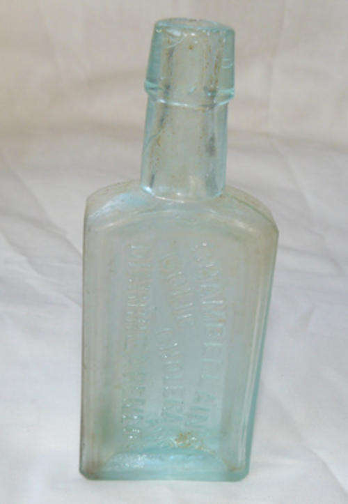 Chamberlain's Colic,Cholera & Diarrhoea Remedy Bottle