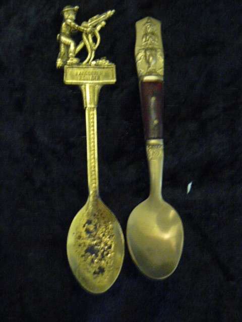 TEASPOONS X 2