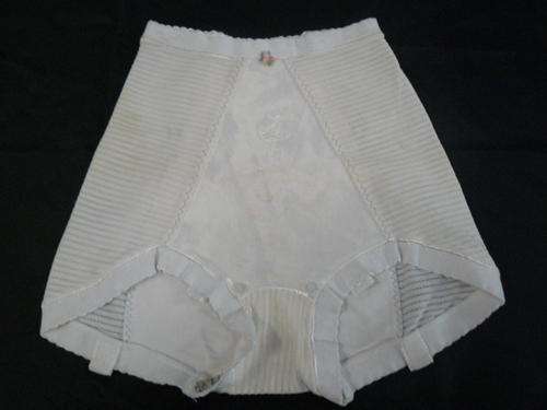 VINTAGE EVER SO FUNKY UNDERWEAR PLEASE HAVE A LOOK
