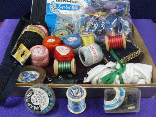 VINTAGE LIKE SEWING ITEMS