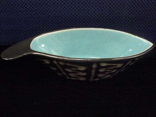 INTERESTING BOWL FROM THE 60,6