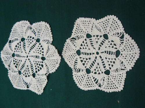100 % COTTON CROCHETED DOILLIES