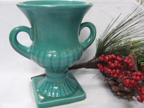 URN LIKE VASE 31/163