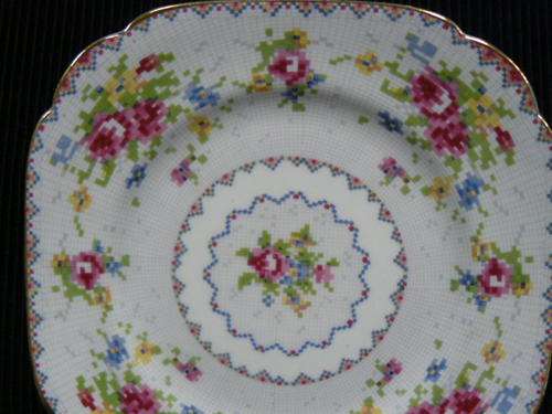 ROYAL ALBERT PETIT POINT SO VERY FINE