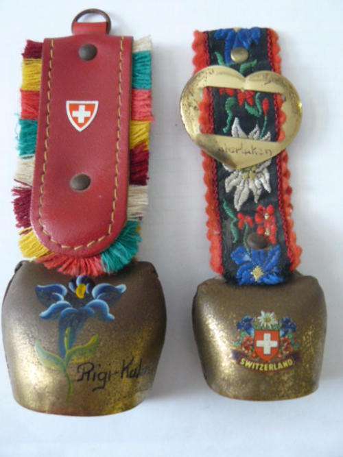 BRASS COW BELS X 2