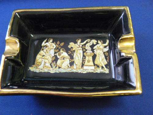 HAND MADE IN 24 K GOLD TERRACOTTA ASHTRAY
