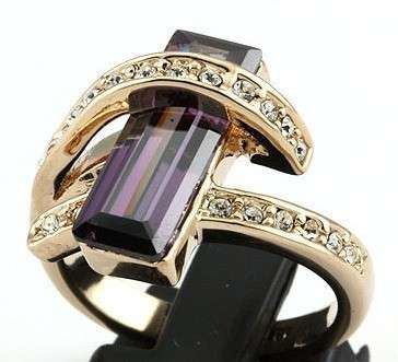 STUNNING AMATHYST AND GOLD PLATED RING