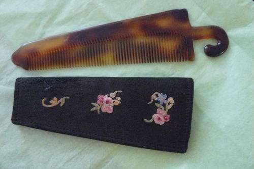 HAND MADE POUCH WITH COMB  - dainty and pretty - WITH FREEE GIFT :)!!!