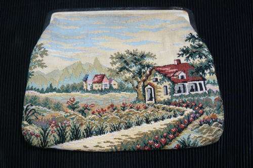 PETIT POINT ? BAG PRETTY