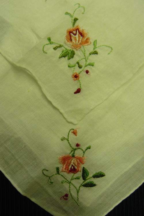 SET OF 2 X EMBROIDERED COTTON HANKIES