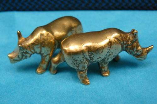 SET OF 2 X SOLID BRASS RHINOS