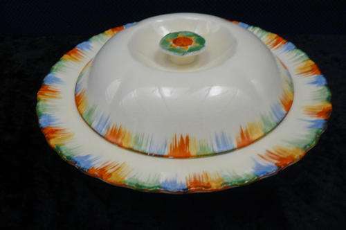 GRINDLEY ENGLAND CHAMELEON PATTERN DISH WITH LID STUNNING!!!!!!!