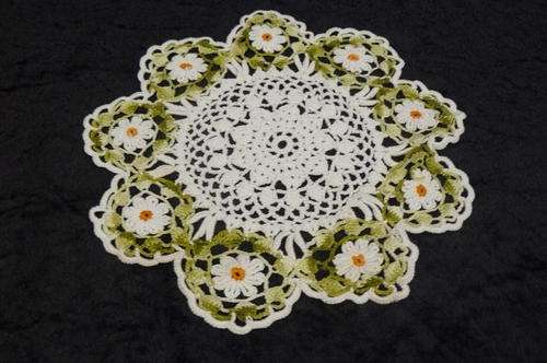 COTTON CROCHETED DOILIE