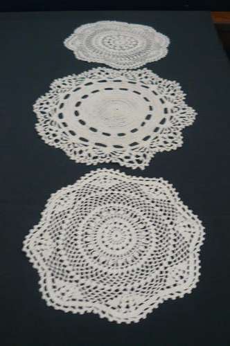 COTTON HAND CRICHETED DOILIES SET OF 3