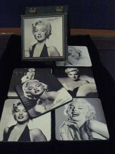 MARILYN MONROE COASTER IN A BOX REDUCED !!!!!!!!!!!!!!