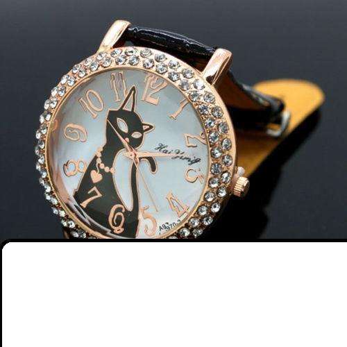 Lovely large ladies dress watch. !!!