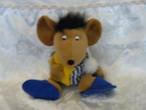 MOUSE TOOO CUTE